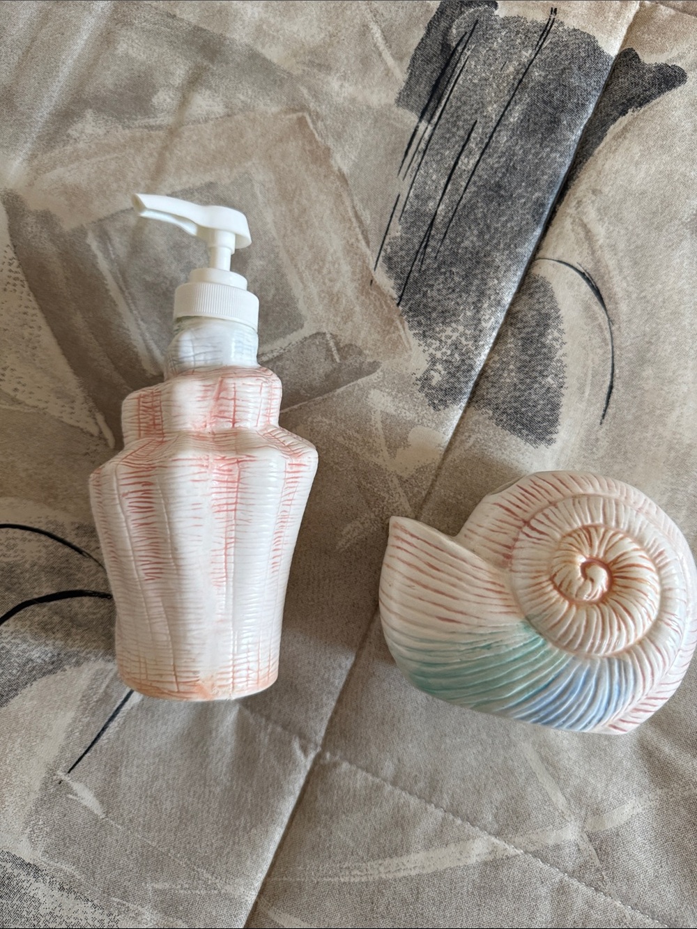 Ceramic Seashell Soap Dispenser and toothbrush holder White with Pastel Accents